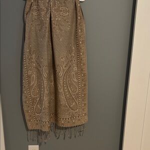 Paisley Patterned Fringe Scarf. Beige, brown, ecru. Neutral and lovely.